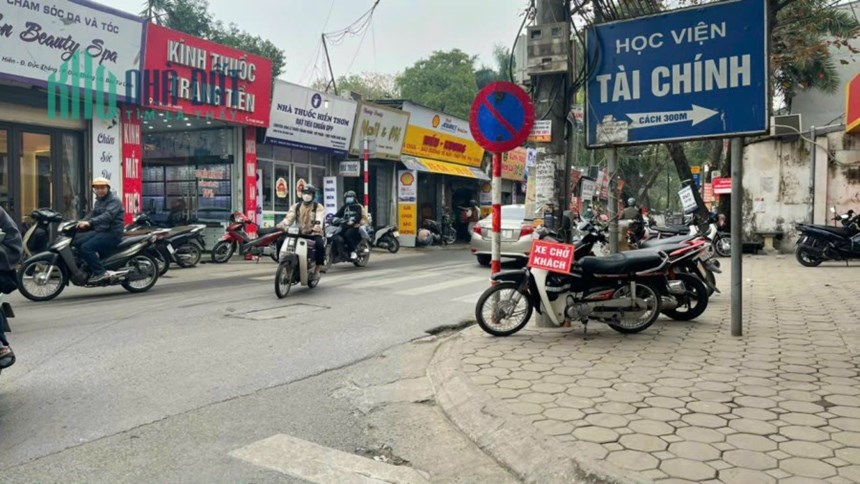 Bán Nhà  6.3 Tỷ  79m2, Ô Tô Kinh Doanh Cho Thuê 20tr/tháng, Phường Đức Thắng, Quận Bắc Từ Liêm  LH