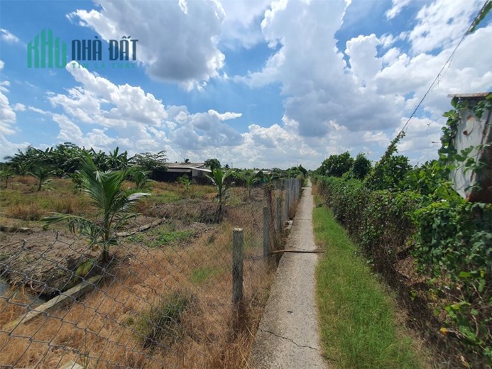 CHÍNH CHỦ Cần Bán Nhanh Lô Đất  Vị Trí Đẹp Tại Chợ Gạo , Tiền Giang - Giá Cực Rẻ