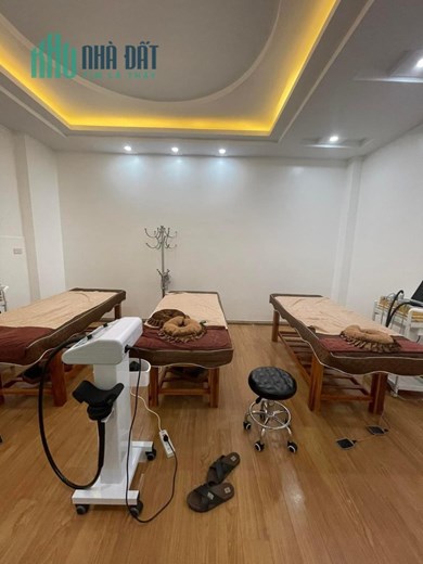 Phân lô ô tô tránh dừng đỗ Nguyễn Khánh Toàn 63m2 7 tầng mặt tiền 5m giá rao bán 17.5 tỷ