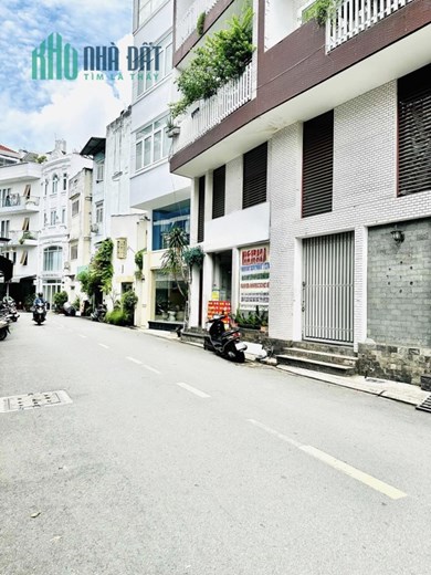 Bán Nhà 2  Mặt Tiền Đường Hoa Khu Vip Phan Xích Long Phú Nhuận- 56m2- 4 Tầng- KD Đỉnh- Nhỉnh :12 Tỷ