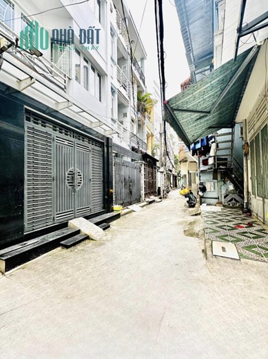 Bán Nhà 2  Mặt Tiền Đường Hoa Khu Vip Phan Xích Long Phú Nhuận- 56m2- 4 Tầng- KD Đỉnh- Nhỉnh :12 Tỷ