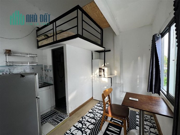 Phòng có gác xép full nội thất Nguyễn Thiện Thuật