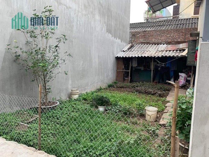 Bán Đất Trong Đê, Ngọc Thụy, 38m2, Mt 3.6m, Gần Chợ, Gần Trường Việt Pháp, Gíá 2,5 Tỷ.