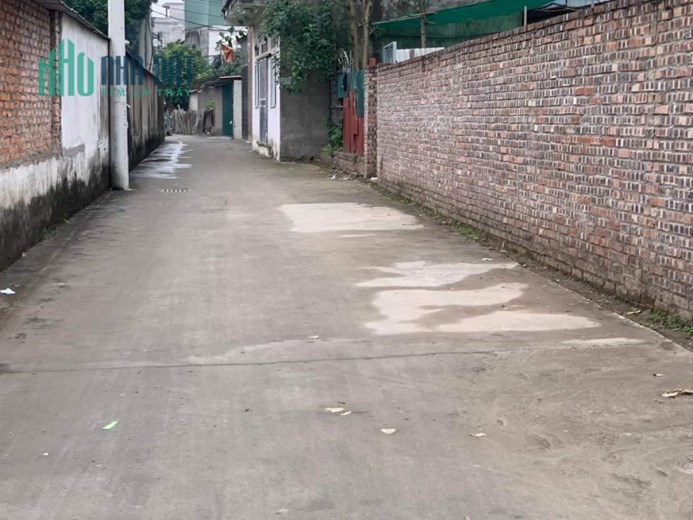 Bán Đất Trong Đê, Ngọc Thụy, 38m2, Mt 3.6m, Gần Chợ, Gần Trường Việt Pháp, Gíá 2,5 Tỷ.