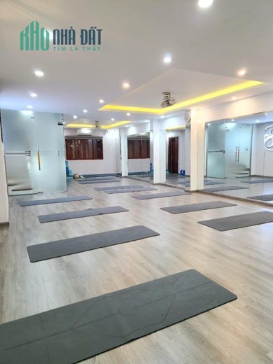 Foresa- Khung trời Âu giữa lòng Tây Hà Nội