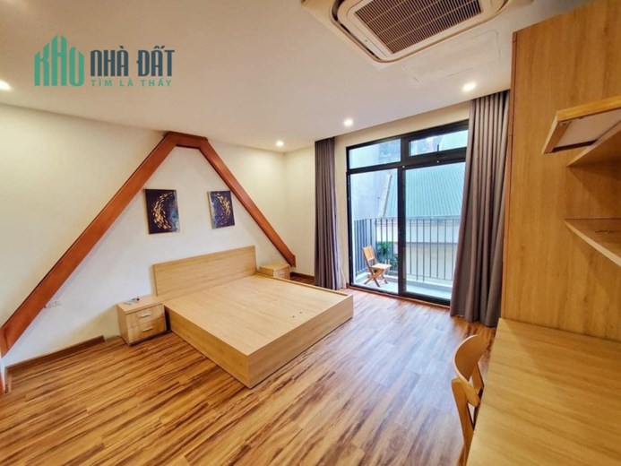 1N1K Trần Duy Hưng, có Ban Công, Bảo Vệ, 50m2, 7tr5 (có bớt)