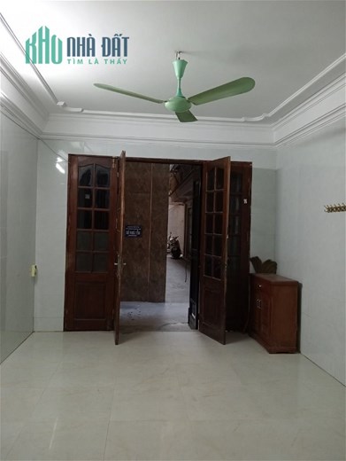Siêu hiếm mặt ngõ 148 Trần Duy Hưng, Cầu Giấy, 35m2, 5 tầng, nhà đẹp, ở luôn giá 5.2 tỷ