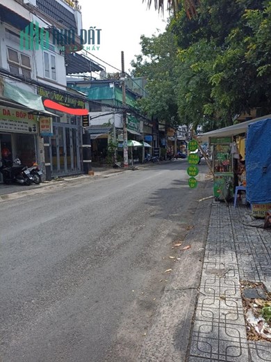 Nhà mặt tiền sát chợ bà triệu,42m2,giá 4,5ty, bình thạnh,sát quận 1
