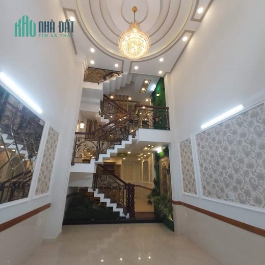 Nhà mặt tiền sát chợ bà triệu,42m2,giá 4,5ty, bình thạnh,sát quận 1