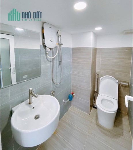 BÁN NHÀ BÙI ĐÌNH TÚY HẺM XE HƠI QUAY ĐẦU 12M BÁN GẤP GIẢM 800TR 4 LẦU CHỈ 8 TỶ TL