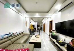 Bán căn hộ 149m2 3pn SHR tầng thấp chung cư Linh Tây