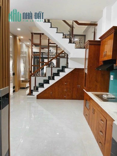 Bán nhà xe hơi đậu cửa Lê Trọng Tấn, Tân phú 50m2 sổ vuông vức đối diện ĐH công nhiệp thực phảm