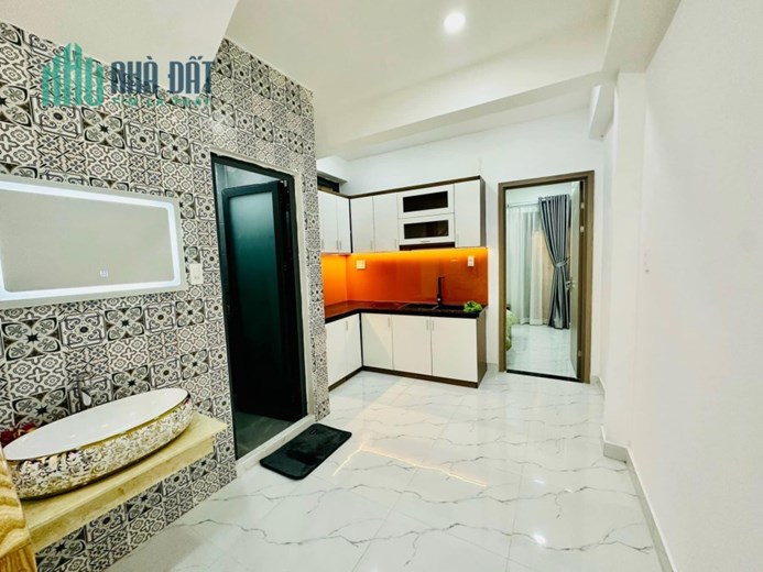 Bán nhà xe hơi đậu cửa Lê Trọng Tấn, Tân phú 50m2 sổ vuông vức đối diện ĐH công nhiệp thực phảm