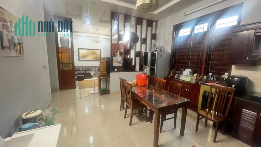 BÁN NHÀ PHỐ LẠC LONG QUÂN , TÂY HỒ, ĐẦU TƯ XÂY VP, APARTMENT, DT 260M, MT 11M, GIÁ 35.5 TỶ