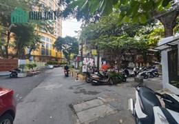 Cần Tìm Người Thuê Cửa Hàng tập thể Giảng Võ, Ba Đình