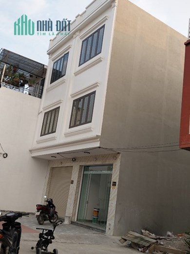 Bán nhà độc Lập 3 tầng 60M oto tận nhà Lũng Đông Đằng Hải 2ty800