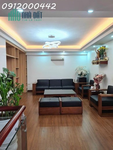 Penthouse Vinaconex 136 Hồ Tùng Mậu giá công khai 7.X tỷ thiết kế 2 tầng . Diện tích 209m2,