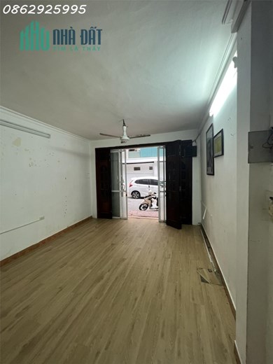 Chính chủ cần cho nhà nguyên căn tại D6 Giảng Võ