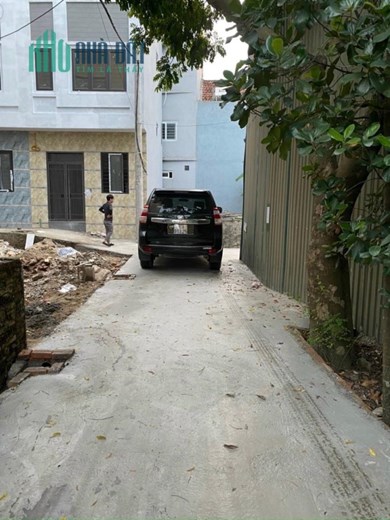 GIÁ TỐT- ĐẤT ĐẸP NHẤT KHU VỰC - CHÍNH CHỦ Bán Nhanh 2 Lô Đất Vị Trí đẹp ĐÔNG LA