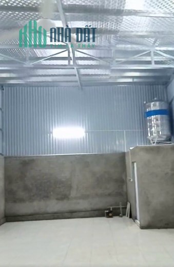 Bán đất Lĩnh Nam, Hoàng Mai, tặng nhà cấp 4 mới toanh, ô tô đỗ cửa 56 m2, 4 tỷ 800