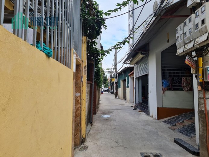 Bán Mảnh Đất Đẹp Phú Diễn 38m mặt tiền 4.5m, mặt sau 4,55m giá chỉ 2,5 tỷ.
