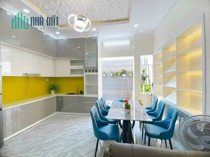 BÁN NHÀ HXH 1806 HUỲNH TẤN PHÁT, 83M2, 4 TẦNG, NỘI THẤT CAO CẤP CHỈ 6 TỶ