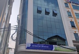 bán gấp căn nhà mặt ngõ Hào Nam, Cát Linh , An Trạch , Giảng Võ, Đống Đa dt 62 m2 giá 28,5  tỷ