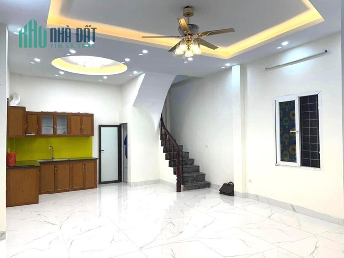 TRUNG TÂM QUẬN THANH XUÂN - NGÕ NÔNG - NHÀ ĐẸP - KHUNG BTCT - 2 THOÁNG - 6 PHÒNG - 10M RA KĐT ĐỊNH