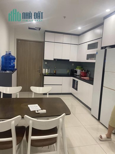 PHÂN LÔ PHÙNG CHÍ KIÊN CẦU GIẤY - GARA Ô TÔ 7 CHỖ - KINH DOANH ĐỈNH - 41M2 GIÁ CHỈ 9.8 TỶ.