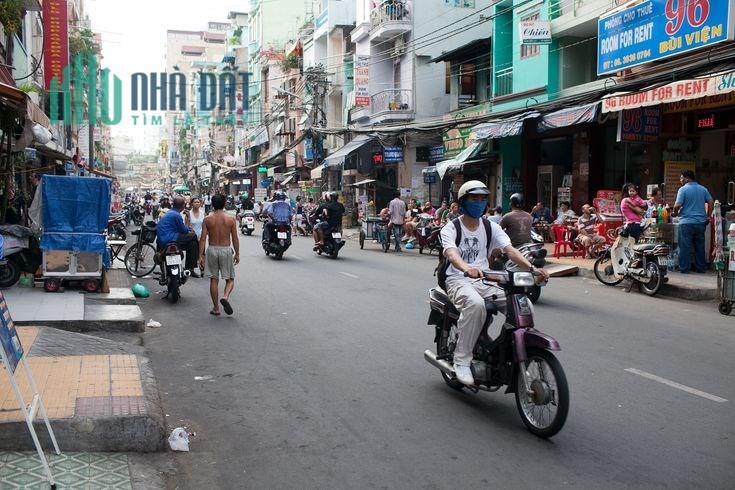PHÂN LÔ PHÙNG CHÍ KIÊN CẦU GIẤY - GARA Ô TÔ 7 CHỖ - KINH DOANH ĐỈNH - 41M2 GIÁ CHỈ 9.8 TỶ.