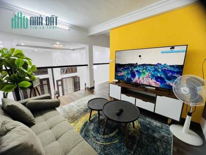 Bán nhà Xã Đàn, Cách phố 3 nhà, 56M2, 4 tầng, 5 TỶ. 0927364666