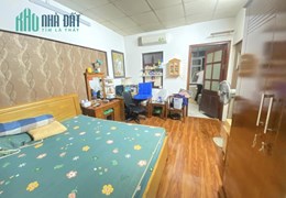 Bán nhà mặt phố Hàng Gai, Hoàn Kiếm, 1 sổ 1 chủ, nở hậu, 134m, mặt tiền 5.4m, 60 tỷ