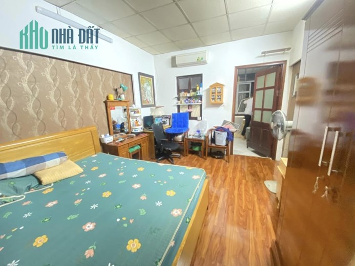Bán nhà mặt phố Hàng Gai, Hoàn Kiếm, 1 sổ 1 chủ, nở hậu, 134m, mặt tiền 5.4m, 60 tỷ