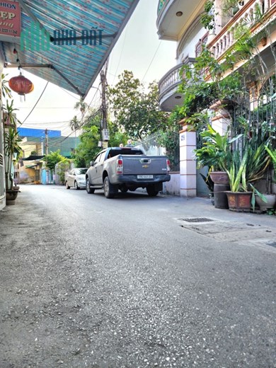 Bán nhà mặt ngõ 170 Thiên Lôi, 74m 3 tầng GIÁ 3 tỉ ô.tô đỗ cửa 24h
