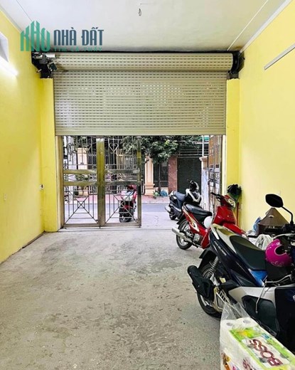 Bán nhà Thành Tô gần Chợ Cát Bi, 135m 2.5 tầng GIÁ 5.5 tỉ đường ô.tô