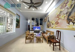 Bán nhà phố Gia Thượng 65m x 3T, lô góc, oto tránh giá nhỉnh 4 tỷ TL. LH: 0936123469