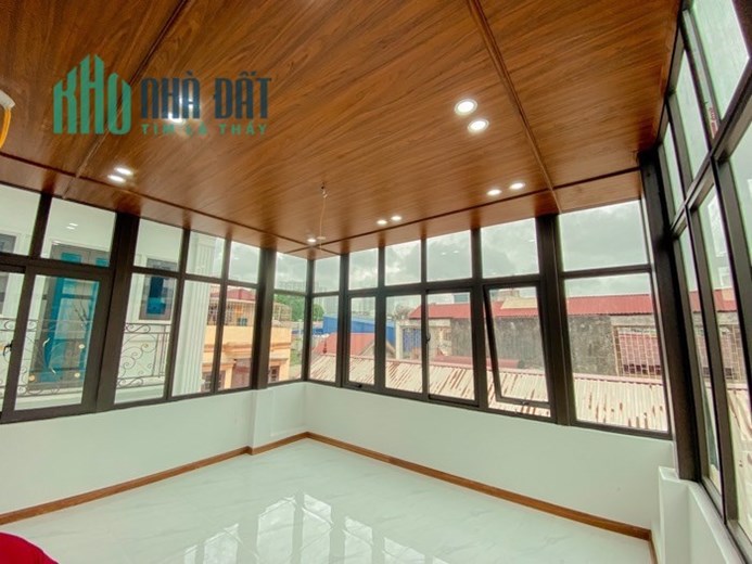 VƯƠNG THỪA VŨ, LÔ GÓC - 7 TẦNG THANG MÁY - MẶT NGÕ CỰC ĐẸP
37m x 7 tầng, MT 4,5m, giá 7,9 tỷ