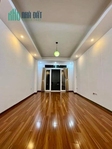 BÁN GẤP NHÀ KV FELIZ HOME HOÀNG MAI DT 45M 4T.  CHỈ 4 TỶ 2. TAXI ĐỖ CỬA, NGÕ THÔNG. KD
