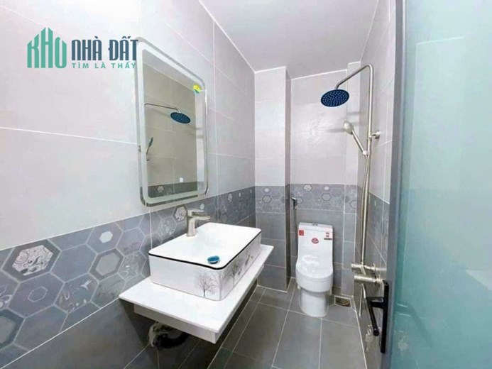 Nhà Lê Đức Thọ, 5m x 14m, 4 tầng, hẻm 5m thông chỉ 6.25 tỷ