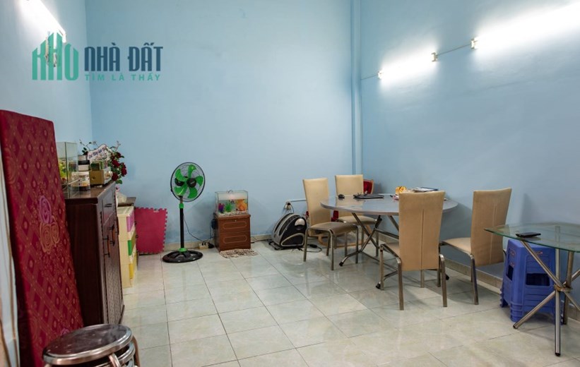 Bán nhà trệt hẻm 618 Cách Mạng Tháng Tám P11, Q3 (đối diện công viên Lê Thị Riêng)