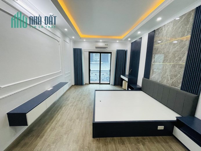 Cần bán nhanh nhà 34m x 5 tầng Văn Quán Hà Đông, ô tô, lô góc. 6,3 tỷ