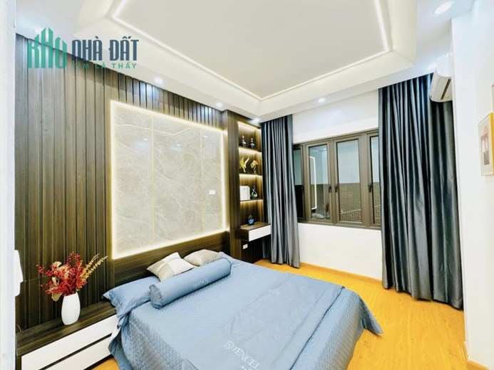 Bán nhà đẹp Phương Mai, 41m2, 4 Tầng, Ngõ Ô Tô, giá 5,x tỷ