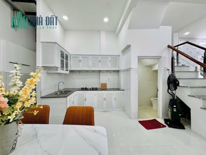 Gấp Gấp Siêu Phẩm Thống Nhất - 2 Tầng 41m2 - Nhỉnh 3 Tỷ
