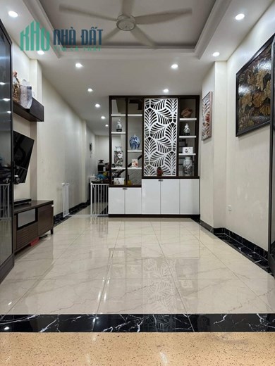 NHỈNH 4 TỶ, CÓ NGAY NHÀ NGÔ QUYỀN, MẶT TIỀN RỘNG, GẦN NHÀ VĂN HOÁ
