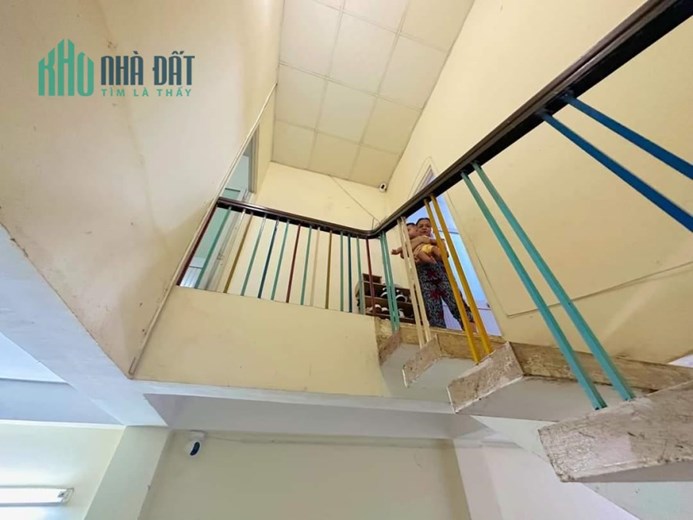 Nhà bán 71m2, 2 tầng, hẻm ô tô, Phan Văn Trị, Bình Thạnh - chưa qua đầu tư