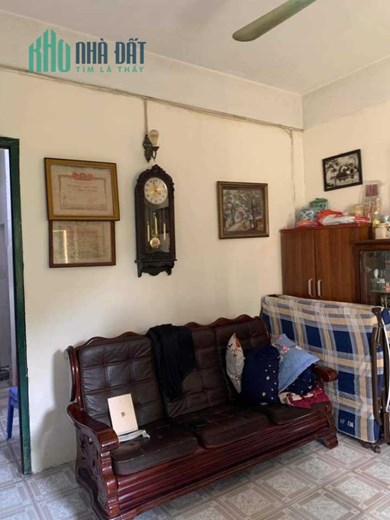Bán Căn Hộ Tập Thể Lão Thành Cách Mạng 56m2 2 phòng ngủ đầy đủ công năng, giá đầu tư chỉ hơn 2,8 tỷ