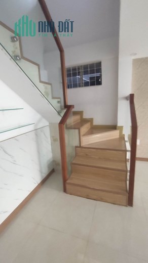 ♥ Nhà kiệt Ô tô đậu cửa, Đặng Thuỳ Trâm, 2 tầng sạch đẹp, 3.x tỷ