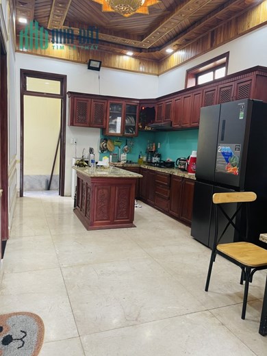 "Cần tiền kinh doanh bán rẻ gấp căn nhà siêu đẹp Ngô Chân Lưu, Hòa Minh
