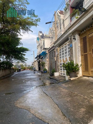 NHÀ MỚI TẶNG FULL NỘI THẤT, OTO NGỦ TRONG NHÀ, ĐÀO TÔNG NGUYÊN NHÀ BÈ