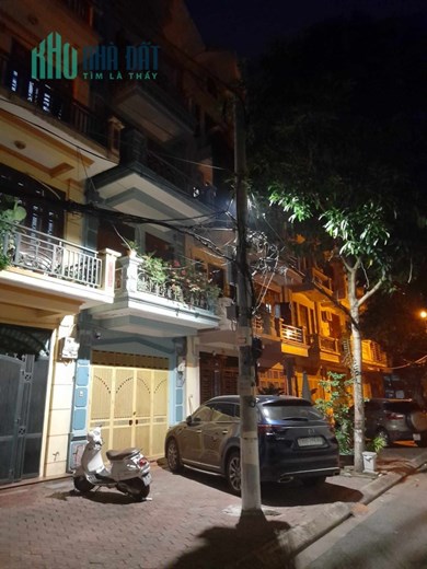 Bán Nhà Ngõ 241 Phố Mai Dịch 48/52m2 x 4 tầng, 4 phòng ngủ đầy đủ công năng, phân lô ô bàn cờ, vỉa